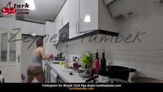 Zeynep Tümbek'in ifşa edildiği videoyu YouTube'da 98. izleyin Ön İzleme